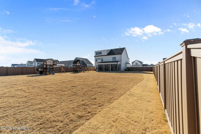 $899,900 | 214 Arbormoor Lane, Moyock, NC 27958