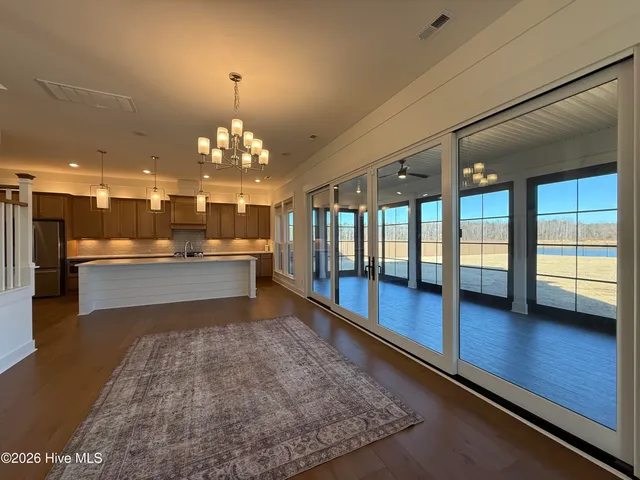 $899,900 | 214 Arbormoor Lane, Moyock, NC 27958