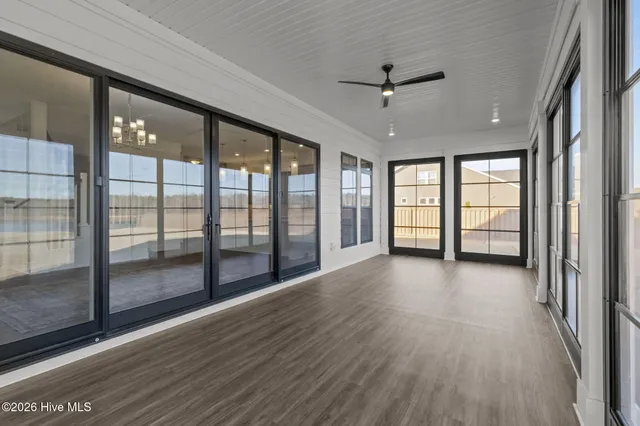 $899,900 | 214 Arbormoor Lane, Moyock, NC 27958