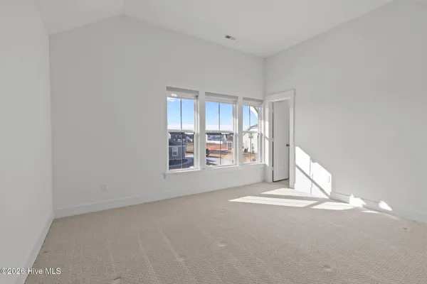 $899,900 | 214 Arbormoor Lane, Moyock, NC 27958