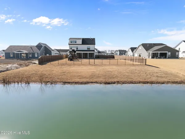 $899,900 | 214 Arbormoor Lane, Moyock, NC 27958