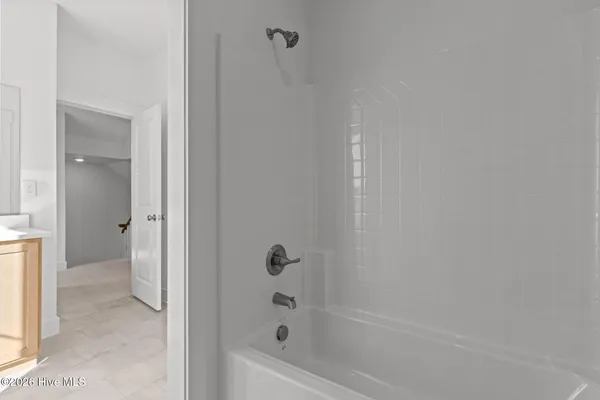 $899,900 | 214 Arbormoor Lane, Moyock, NC 27958