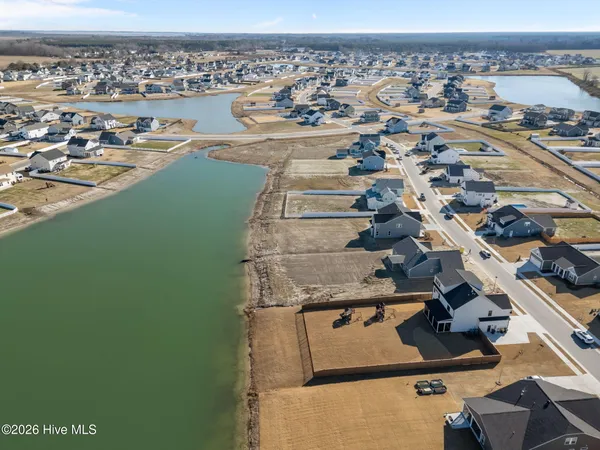 $899,900 | 214 Arbormoor Lane, Moyock, NC 27958