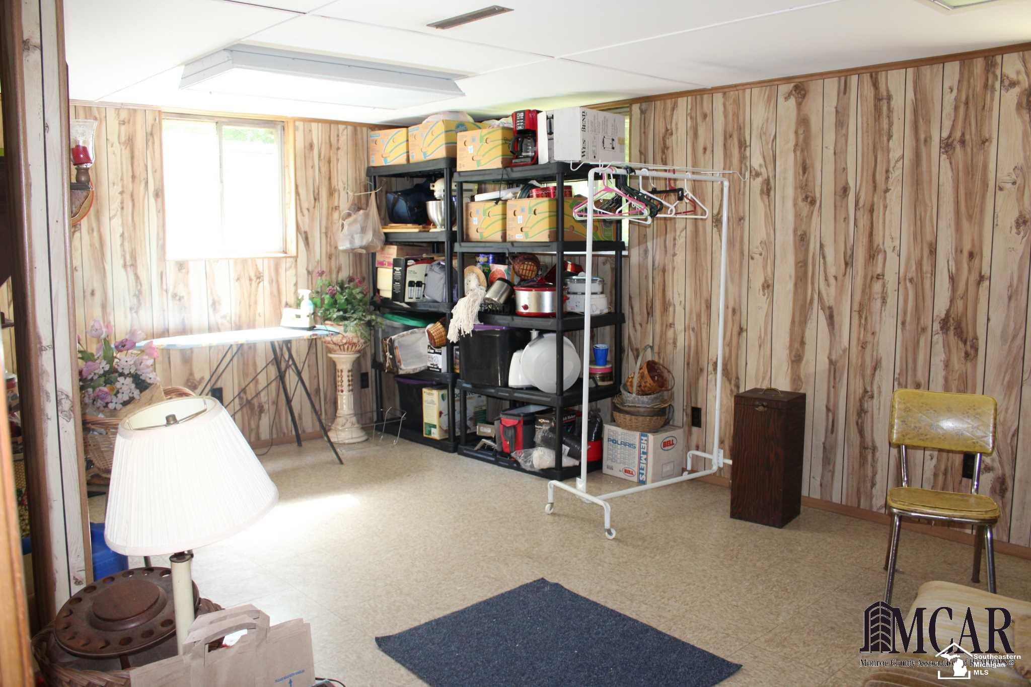 12780 West Dunbar Road Dundee, MI 48131 - Photo 30 of 35 21462748-29.JPG