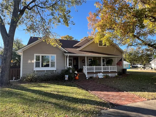 $279,000 | 1116 North Buckeye Street, Iola, KS 66749