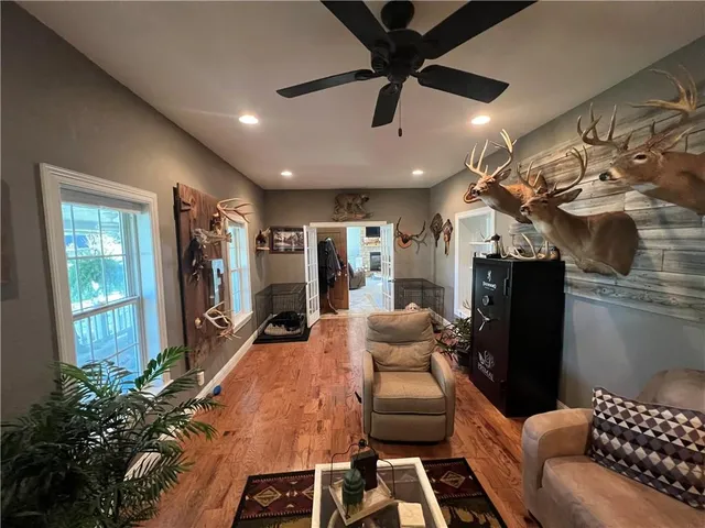 $279,000 | 1116 North Buckeye Street, Iola, KS 66749