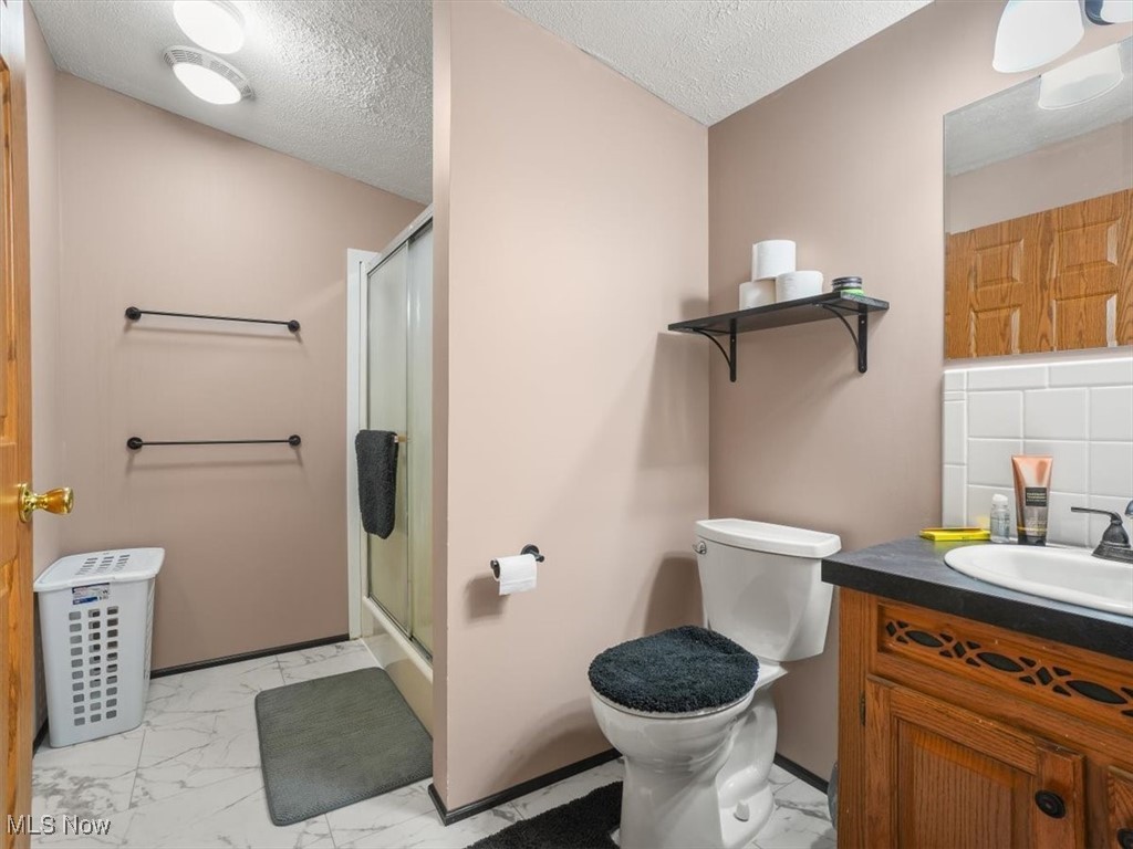 750 Webster Road Jefferson, OH 44047 - Photo 25 of 48 Full bathroom with shower