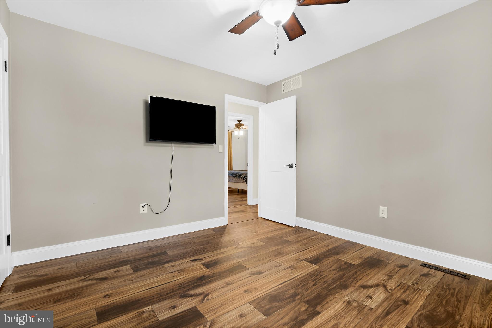 7731 Walters Road Pasadena, MD 21122 - Photo 25 of 50