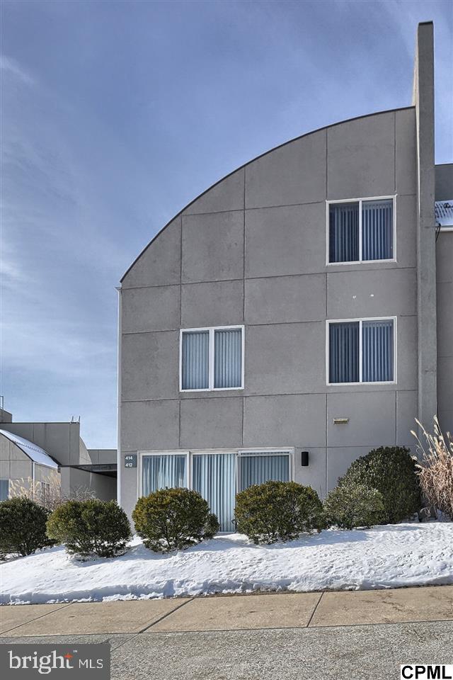 412 Blue Ridge Circle Harrisburg, PA 17110 - Photo 2 of 25 Gallery Image 2