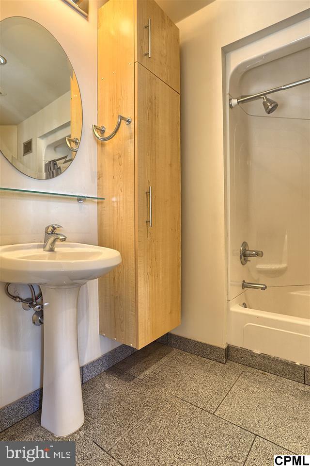 412 Blue Ridge Circle Harrisburg, PA 17110 - Photo 24 of 25 Gallery Image 24