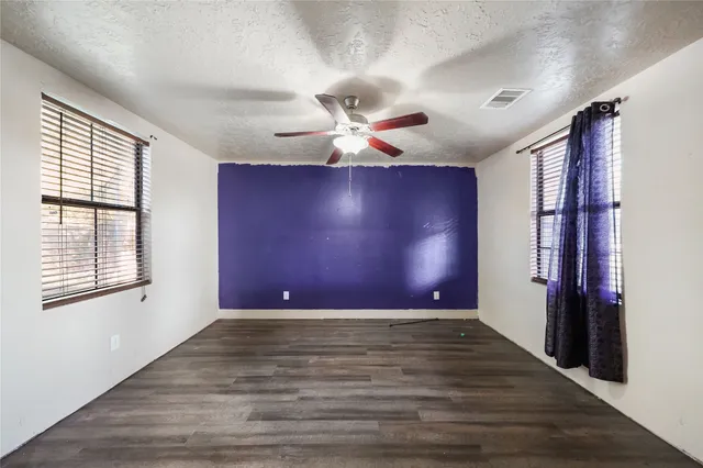 $200,000 | 7209 Avenue K, Houston, TX 77011