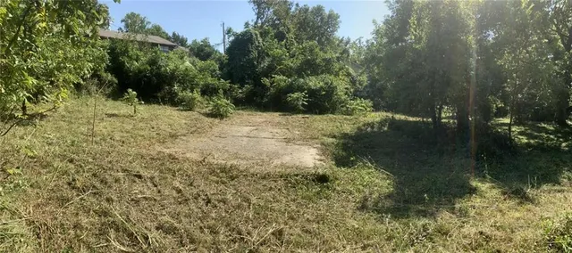 $10,000 | 1811 South Brookside Avenue, Independence, MO 64052