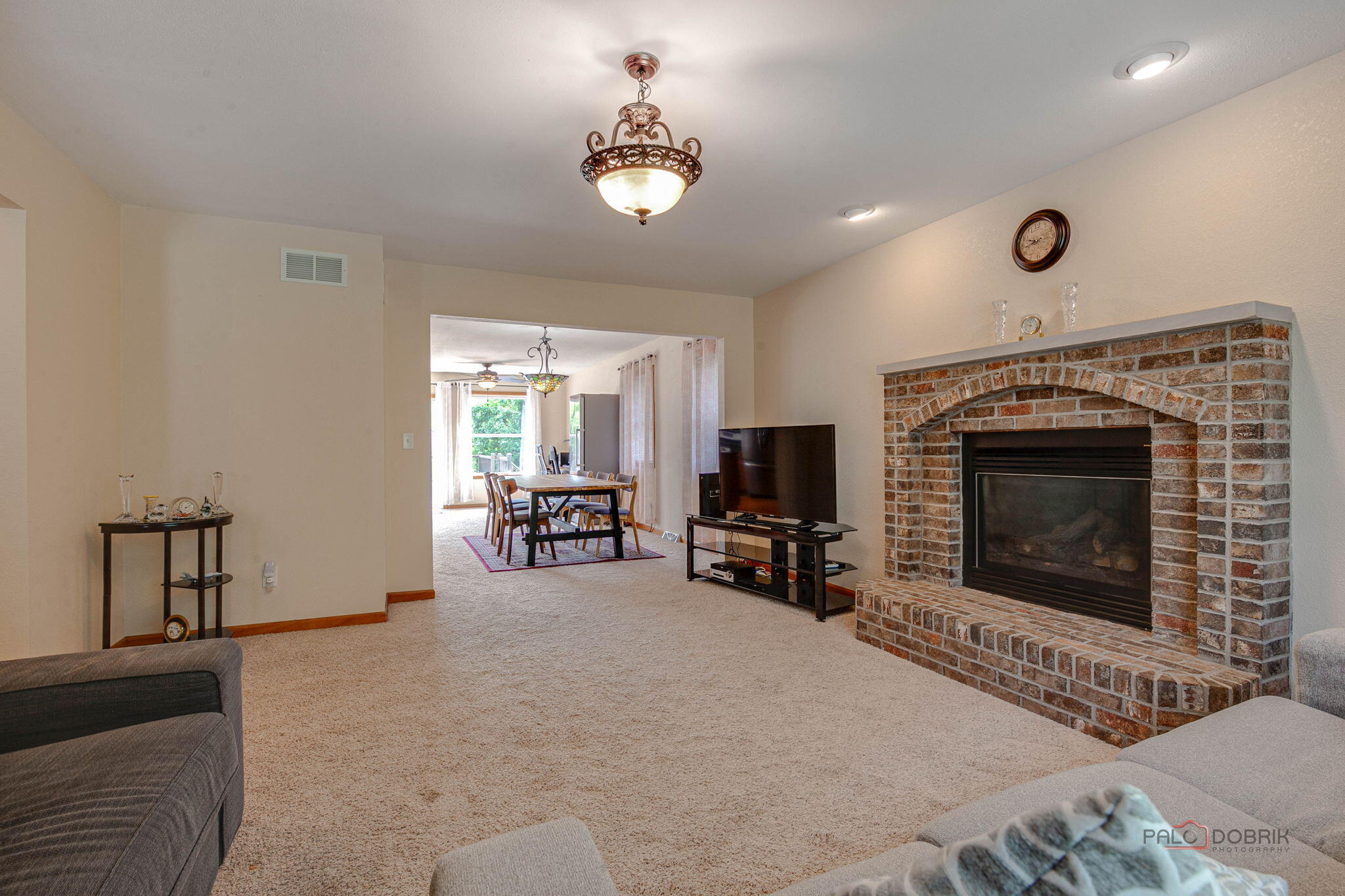10059 Sheridan Road Pleasant Prairie, WI 53158 - Photo 6 of 35 Gas Fireplace