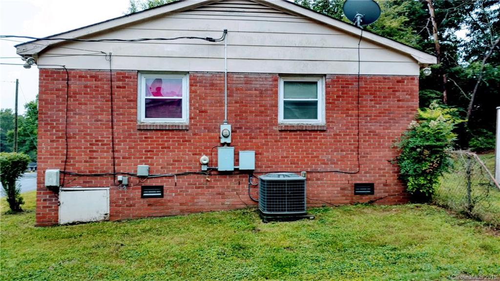 673 Newcastle Road Gastonia, NC 28052 - Photo 8 of 14 Gallery Image 8