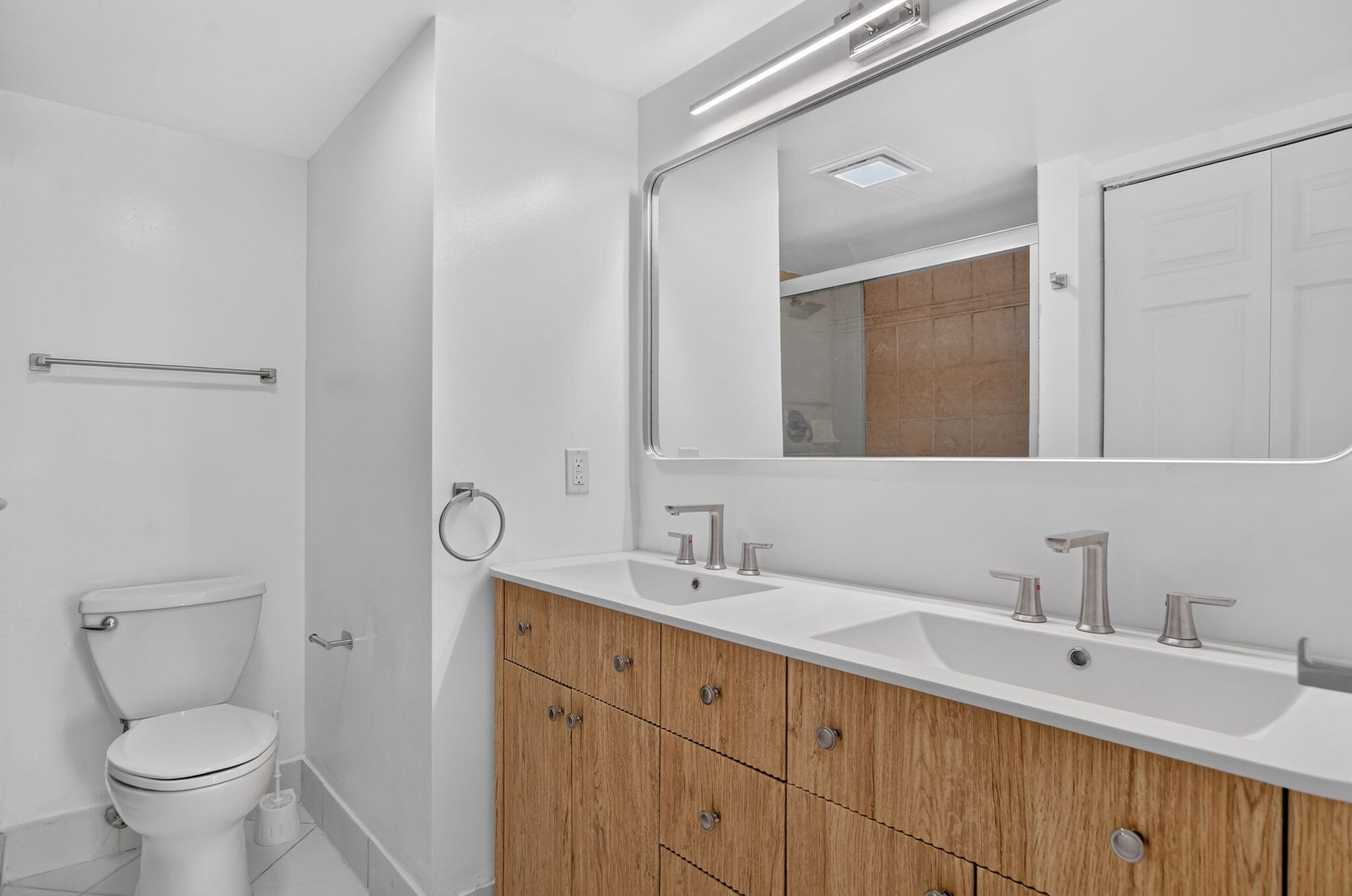3057 Yarmouth C Boca Raton, FL 33434 - Photo 16 of 59 15-web-or-mls-DSC_5864