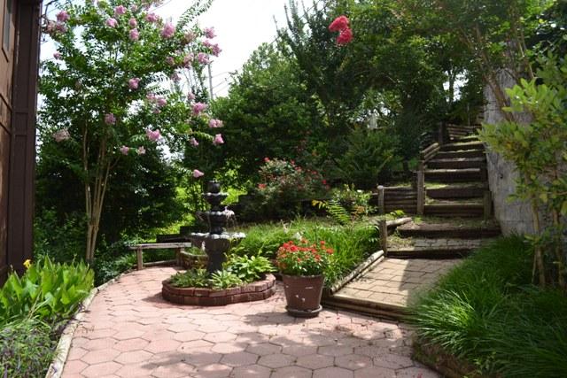 325 North Crest Road Chattanooga, TN 37404 - Photo 40 of 40 Lower patio 2