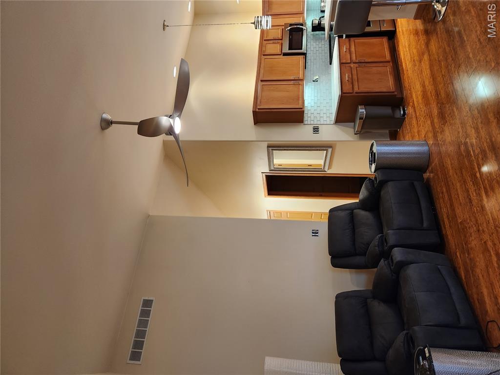 3210 Leverett Court Alton, IL 62002 - Photo 20 of 39