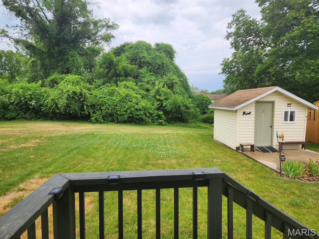 3210 Leverett Court Alton, IL 62002 - Photo 2 of 39