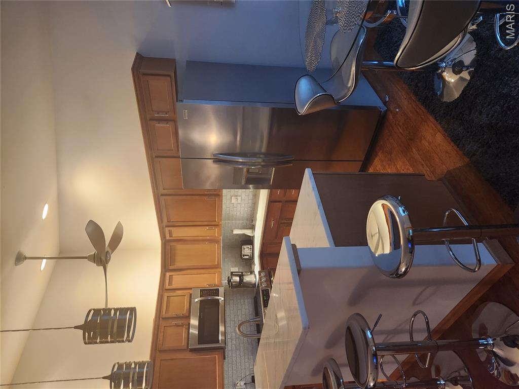 3210 Leverett Court Alton, IL 62002 - Photo 7 of 39