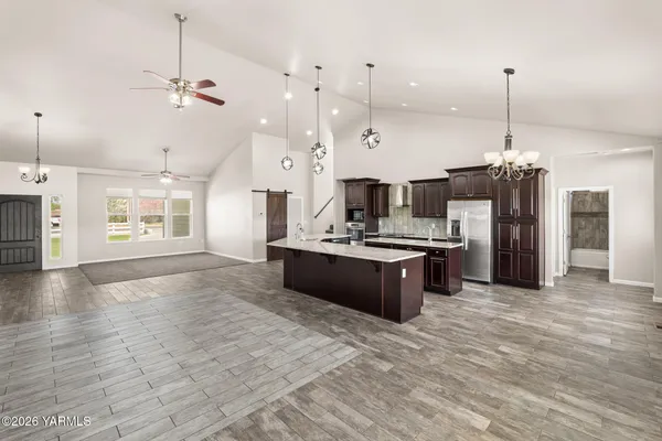 $775,000 | 11625 Missimer Road, Prosser, WA 99350
