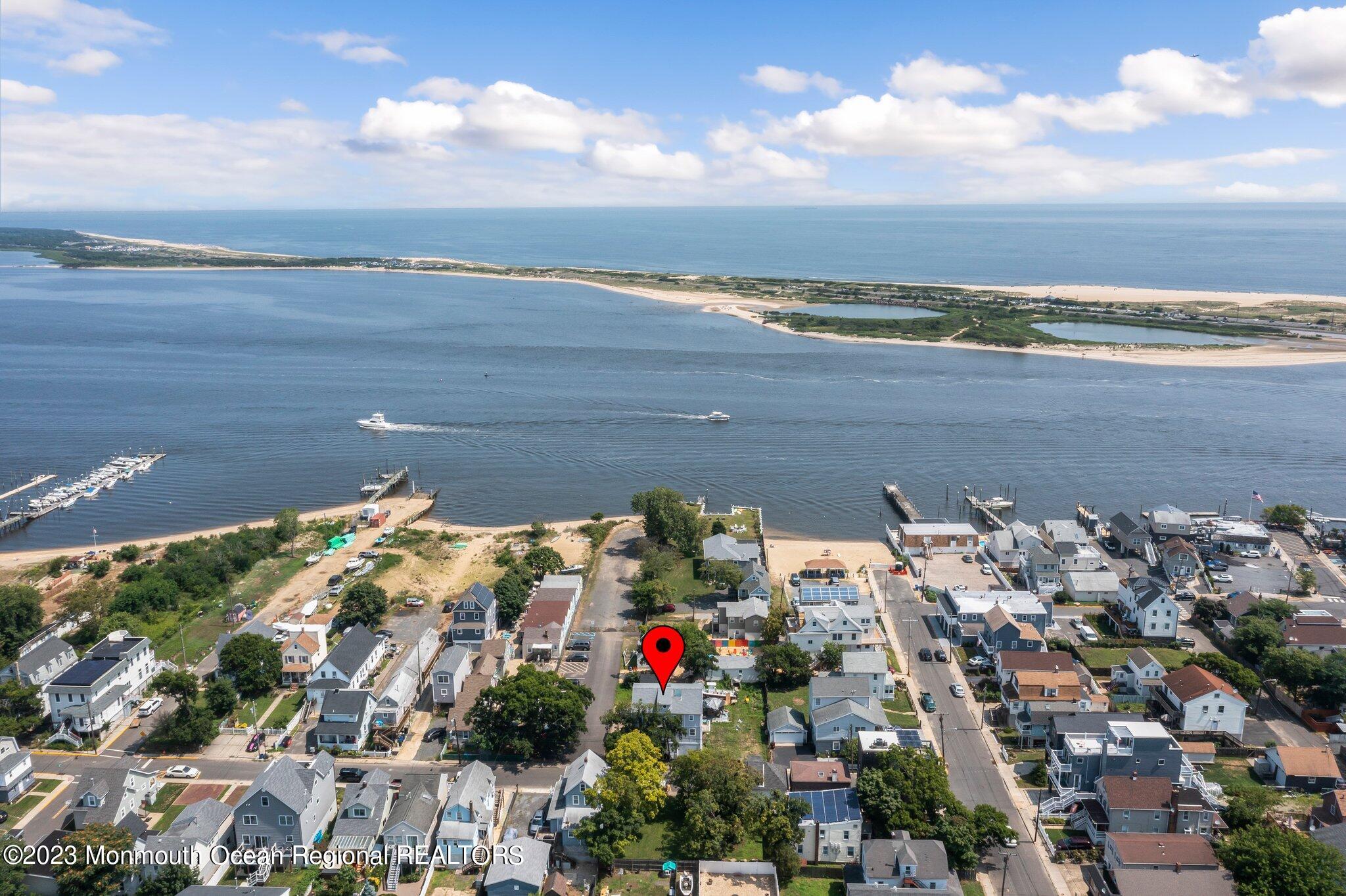 12 5th Street Highlands, NJ 07732 - Photo 31 of 35 a view of a city