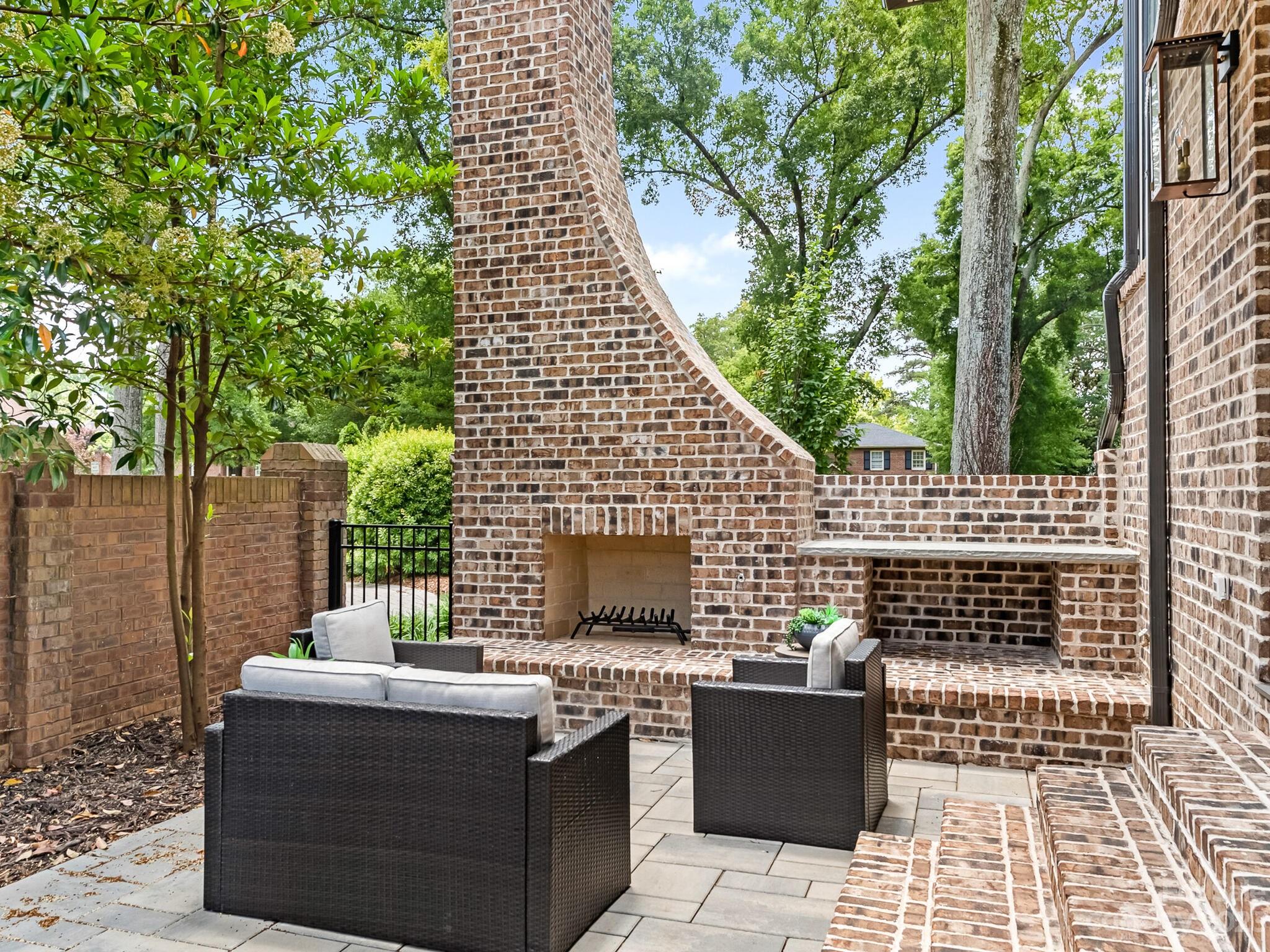 2001 Queens Road West Charlotte, NC 28207 - Photo 16 of 42