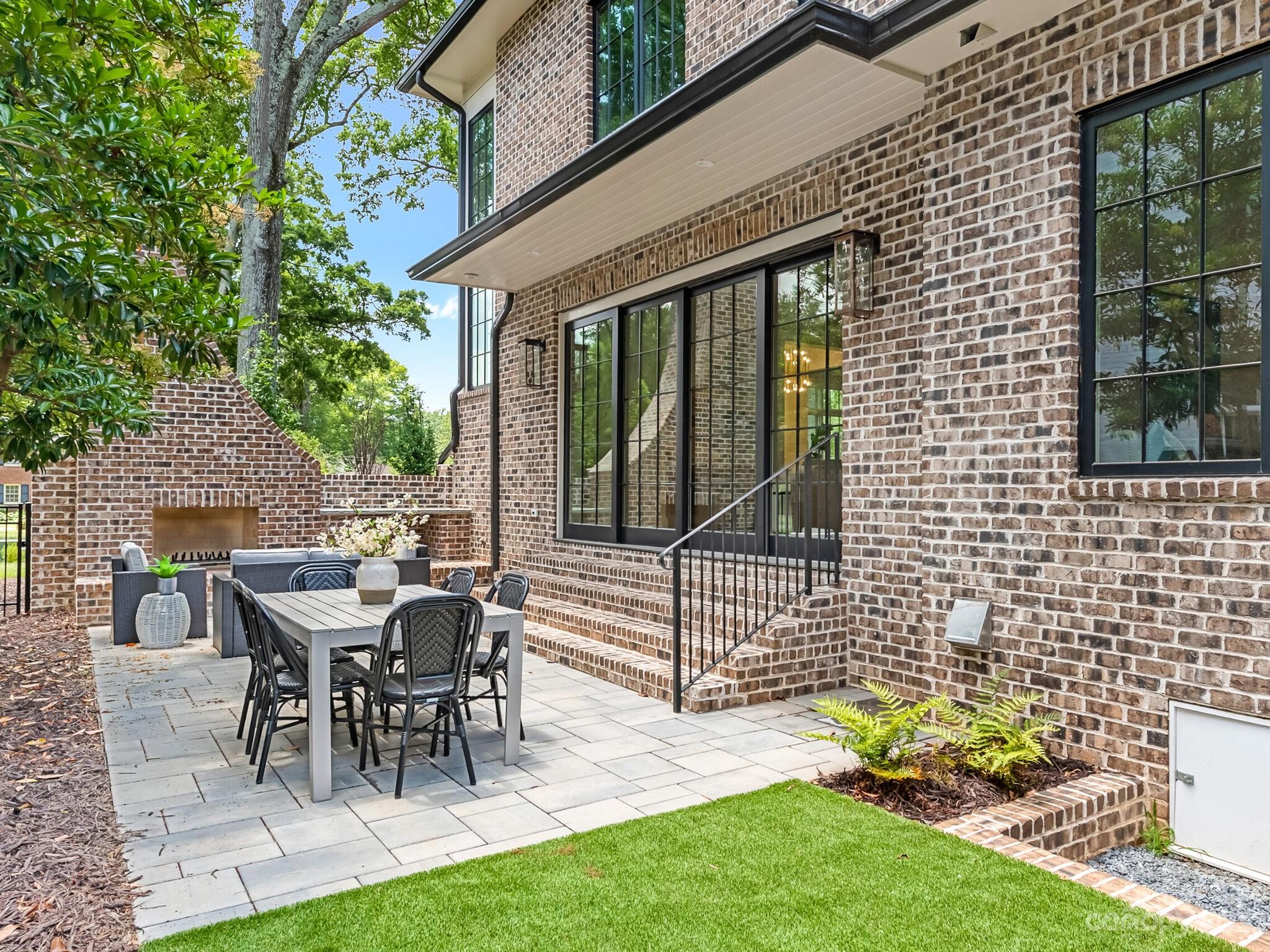 2001 Queens Road West Charlotte, NC 28207 - Photo 17 of 42