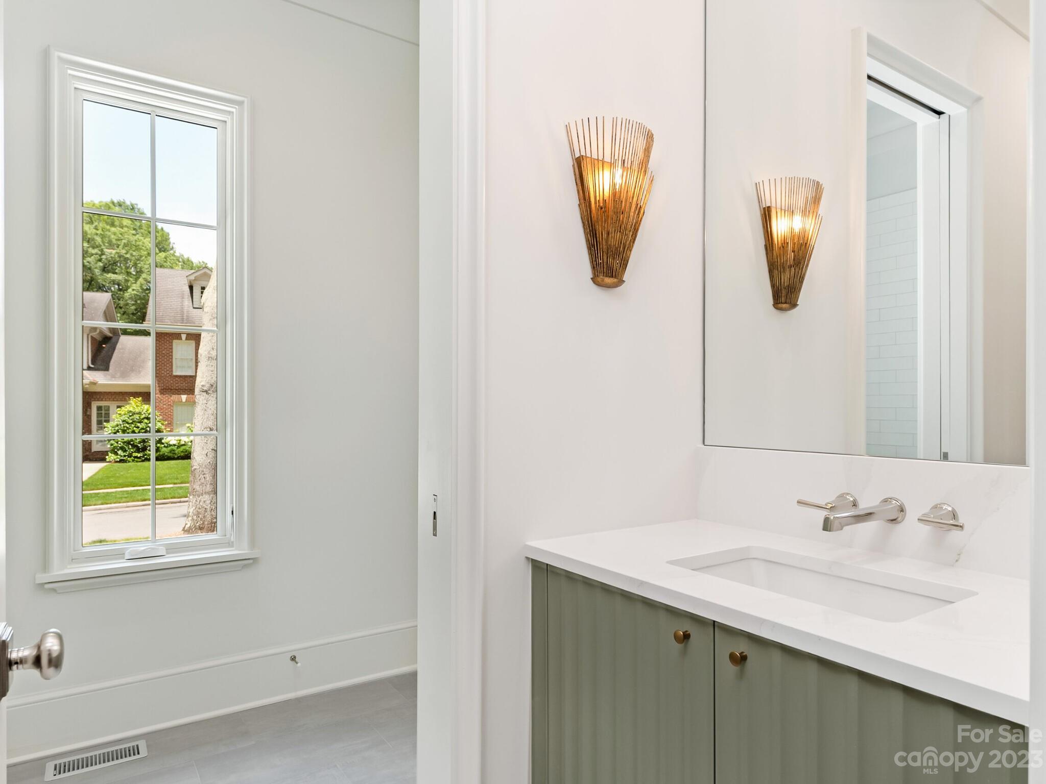 2001 Queens Road West Charlotte, NC 28207 - Photo 28 of 42