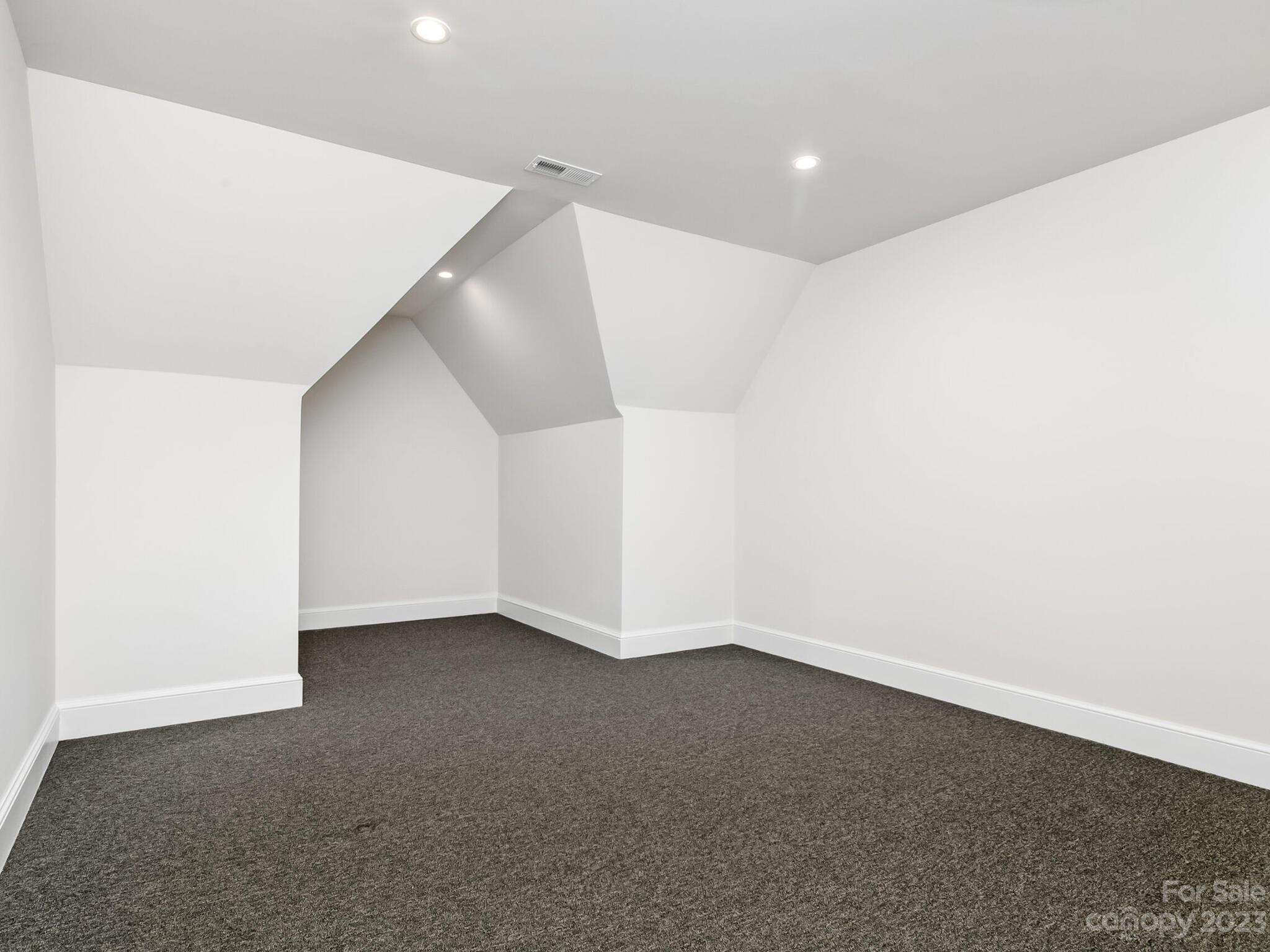 2001 Queens Road West Charlotte, NC 28207 - Photo 40 of 42