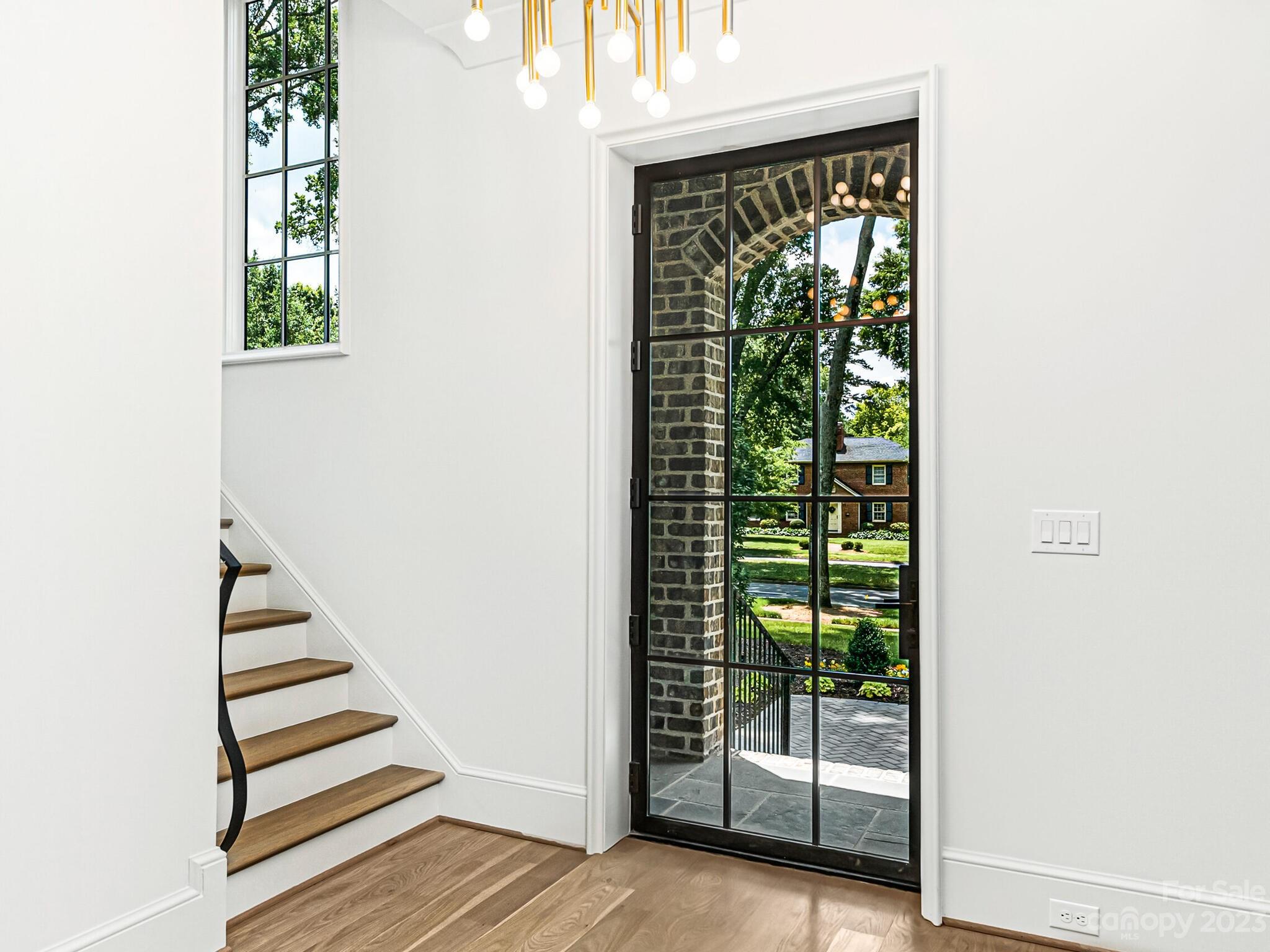 2001 Queens Road West Charlotte, NC 28207 - Photo 4 of 42