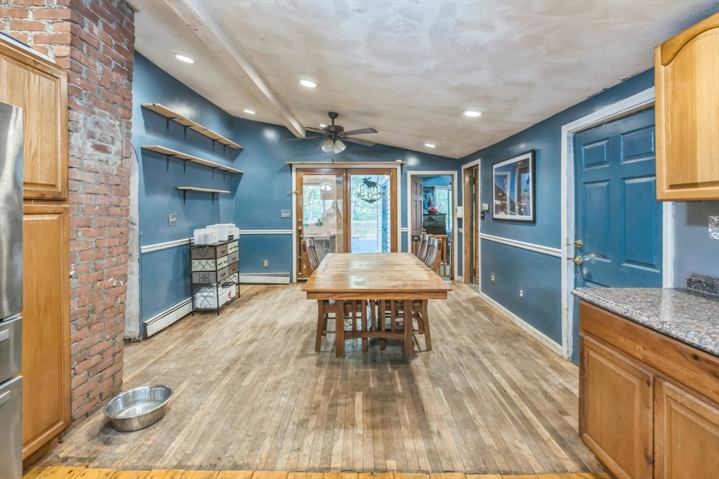 9 Braemore Road Billerica, MA 01821 - Photo 16 of 28