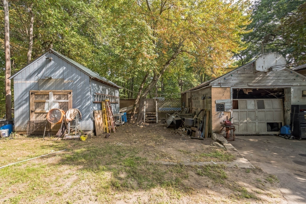 9 Braemore Road Billerica, MA 01821 - Photo 25 of 28