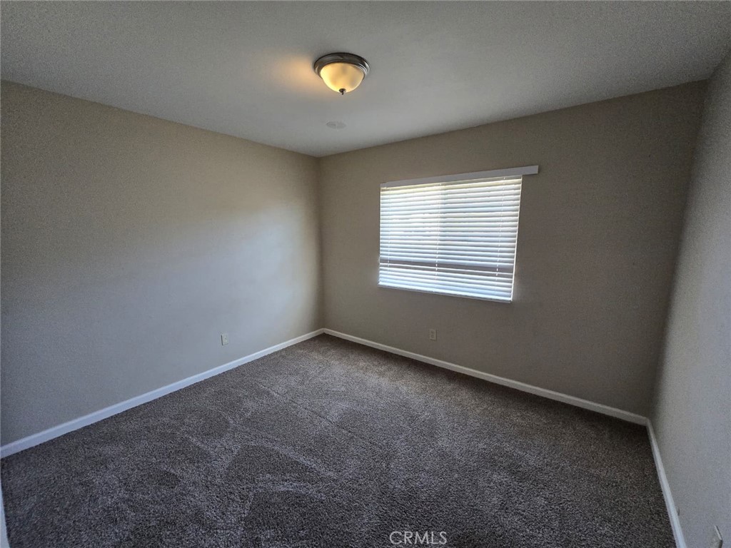 10504 Strathmore Drive Santee, CA 92071 - Photo 18 of 33