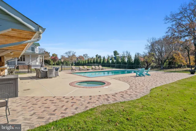 $1,899,900 | 505 Washington Avenue, La Plata, MD 20646