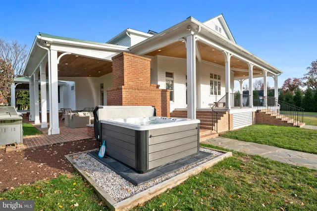 $1,899,900 | 505 Washington Avenue, La Plata, MD 20646