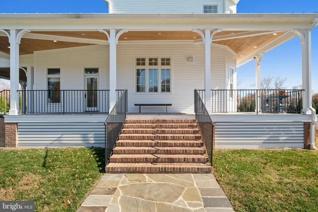 $1,899,900 | 505 Washington Avenue, La Plata, MD 20646