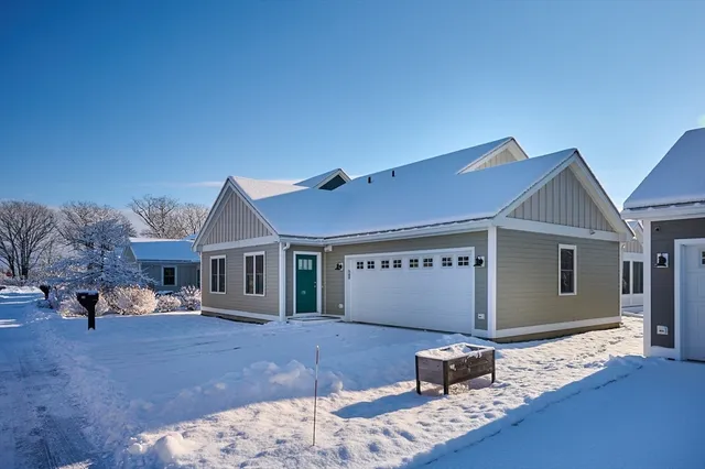 $1,150,000 | 23 Ford Crossing, Northampton, MA 01060