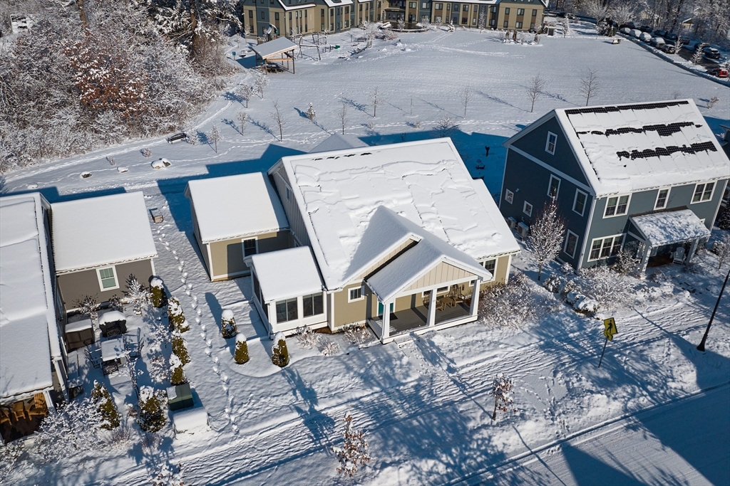 23 Ford Crossing Northampton, MA 01060 - Photo 33 of 34 an aerial view of a house with a yard
