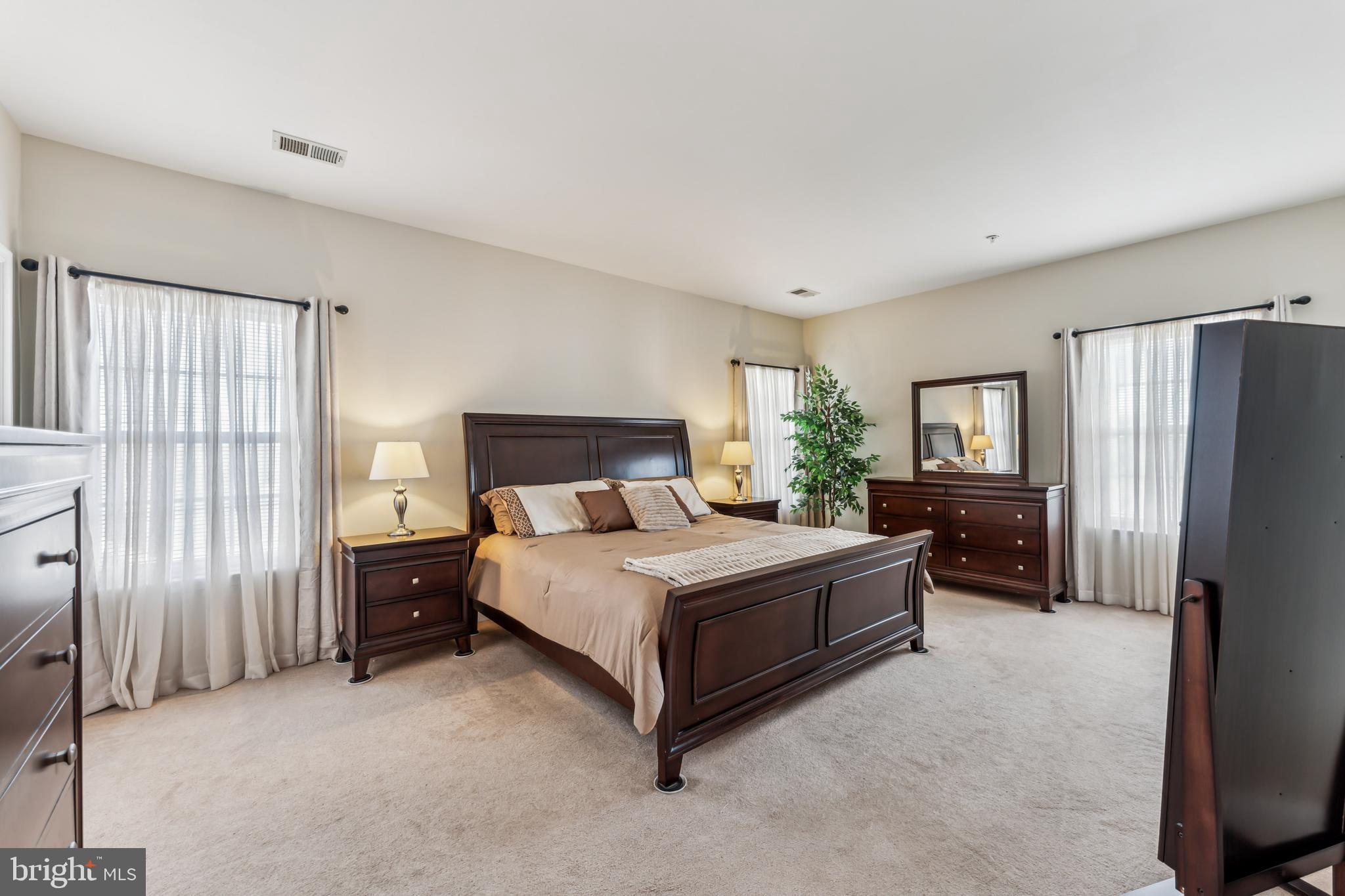 23201 Frederick Road Clarksburg, MD 20871 - Photo 16 of 36 Upper Level Master Suite
