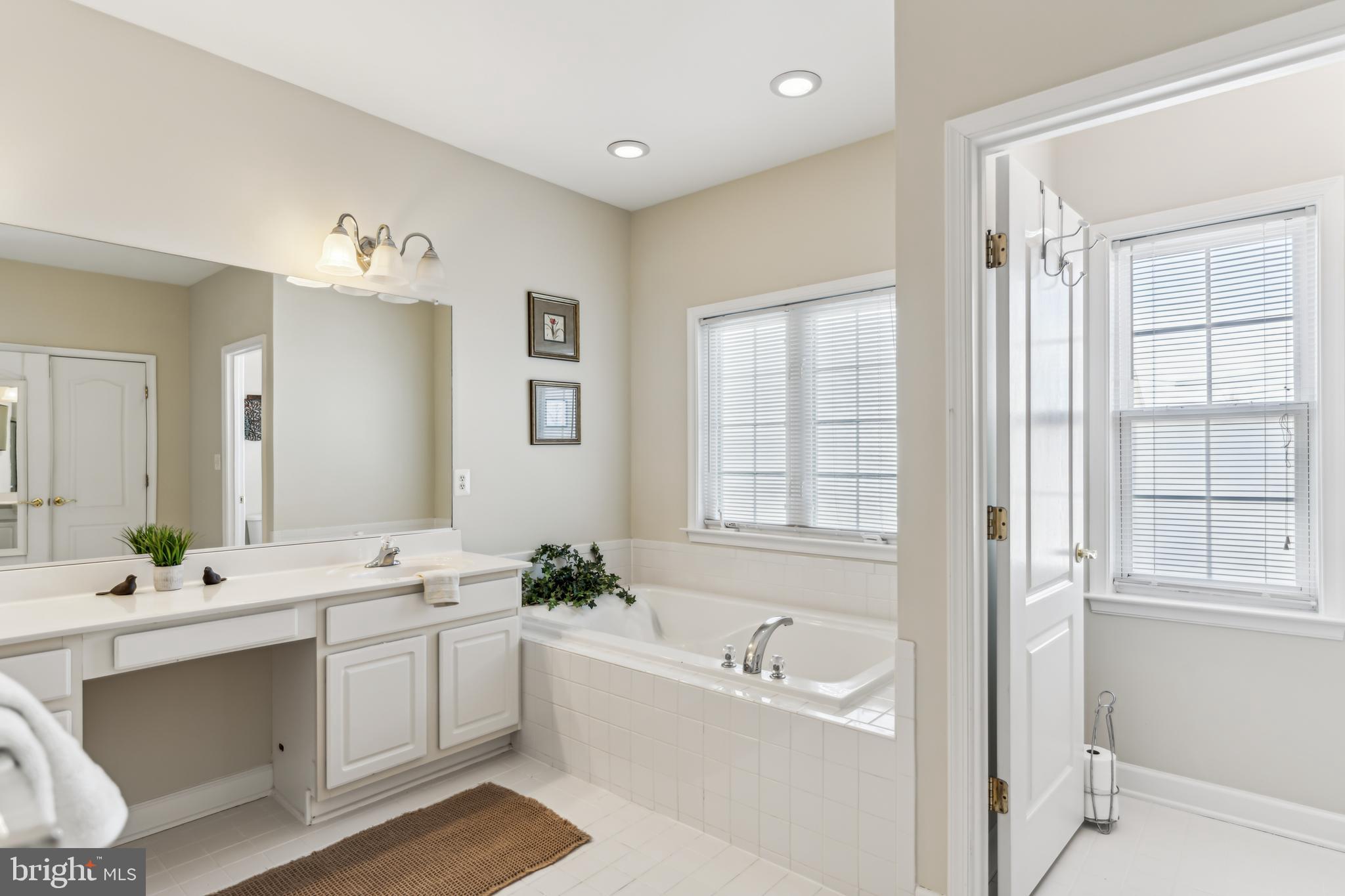 23201 Frederick Road Clarksburg, MD 20871 - Photo 19 of 36 Master Bath
