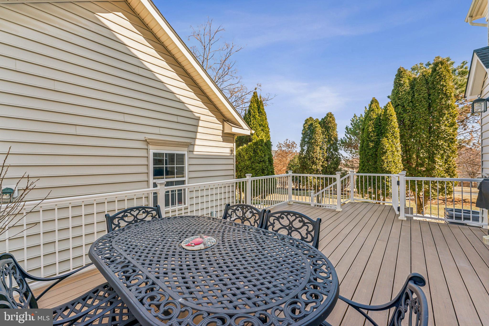 23201 Frederick Road Clarksburg, MD 20871 - Photo 29 of 36 Custom Built Deck