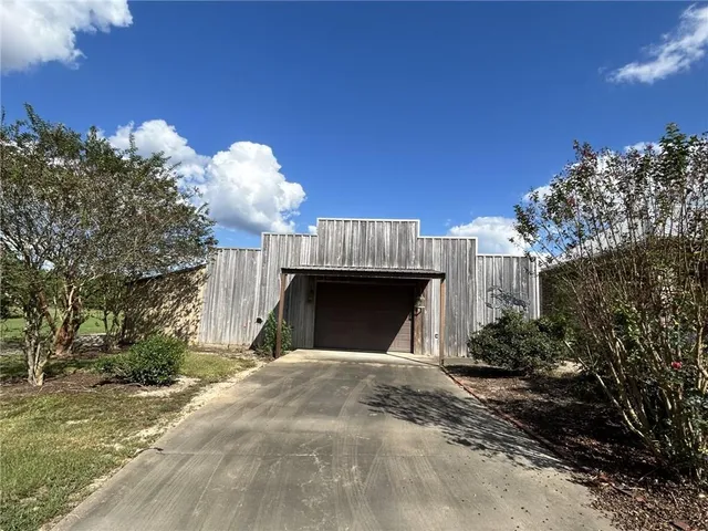 $598,000 | 771 9th Street, Ville Platte, LA 70586