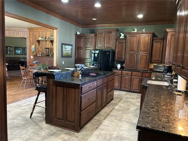 $598,000 | 771 9th Street, Ville Platte, LA 70586