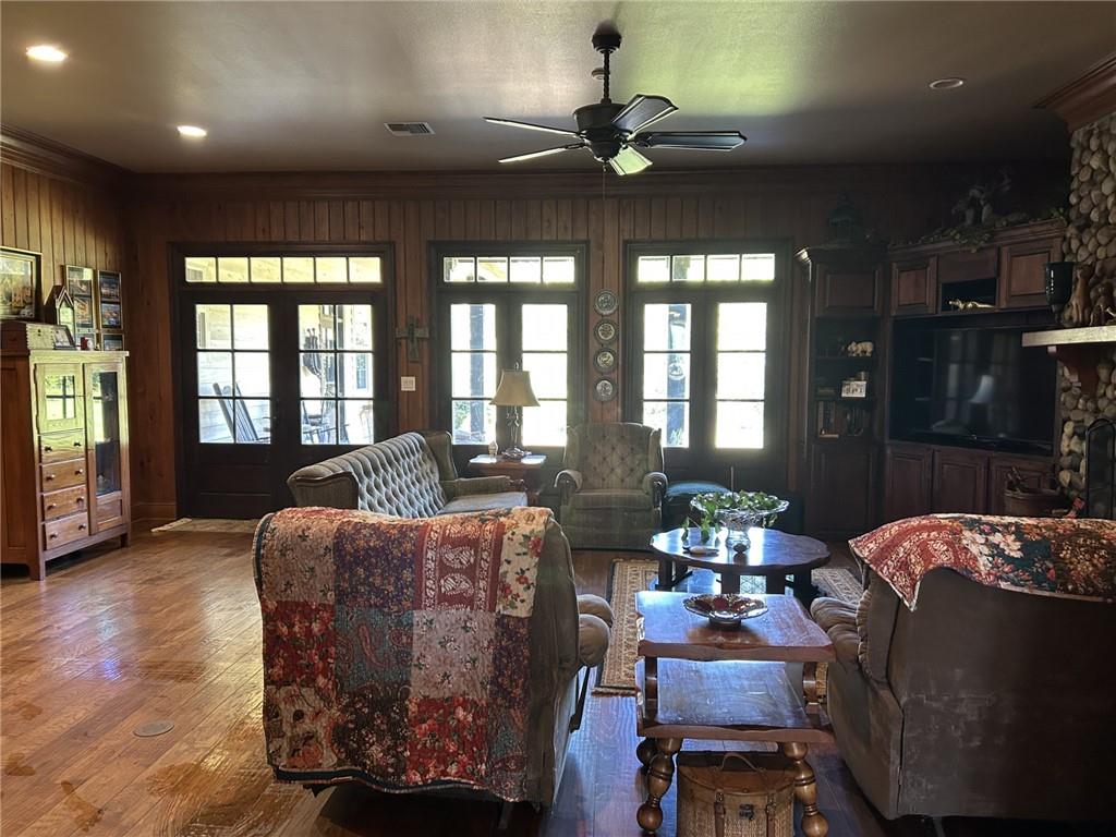 771 9th Street Ville Platte, LA 70586 - Photo 9 of 38