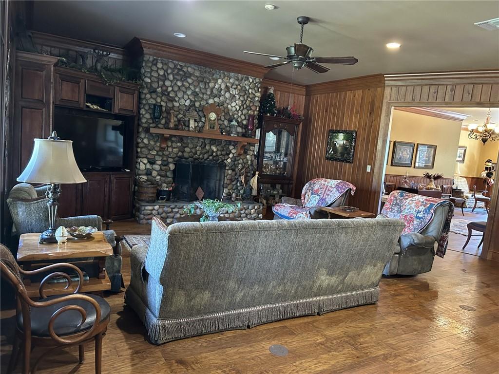 771 9th Street Ville Platte, LA 70586 - Photo 10 of 38