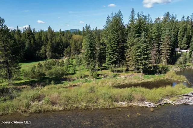 $269,000 | 1201 Robinson Drive, Priest River, ID 83856