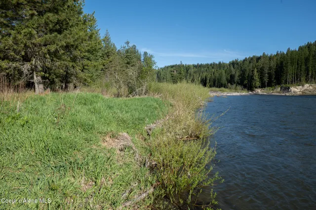 $269,000 | 1201 Robinson Drive, Priest River, ID 83856