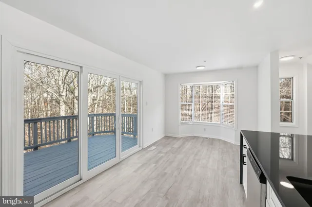 $550,000 | 19111 Highstream Drive, Germantown, MD 20874