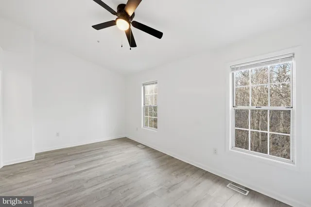 $550,000 | 19111 Highstream Drive, Germantown, MD 20874