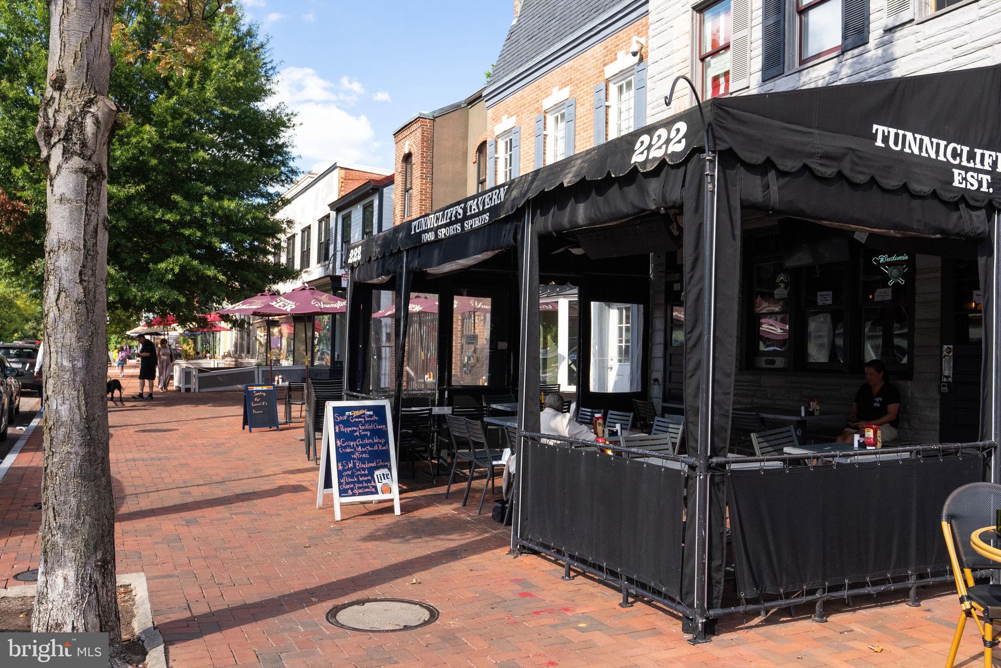 649 C Street Southeast, Unit 304 Washington, DC 20003 - Photo 30 of 37 a view of street with sitting area